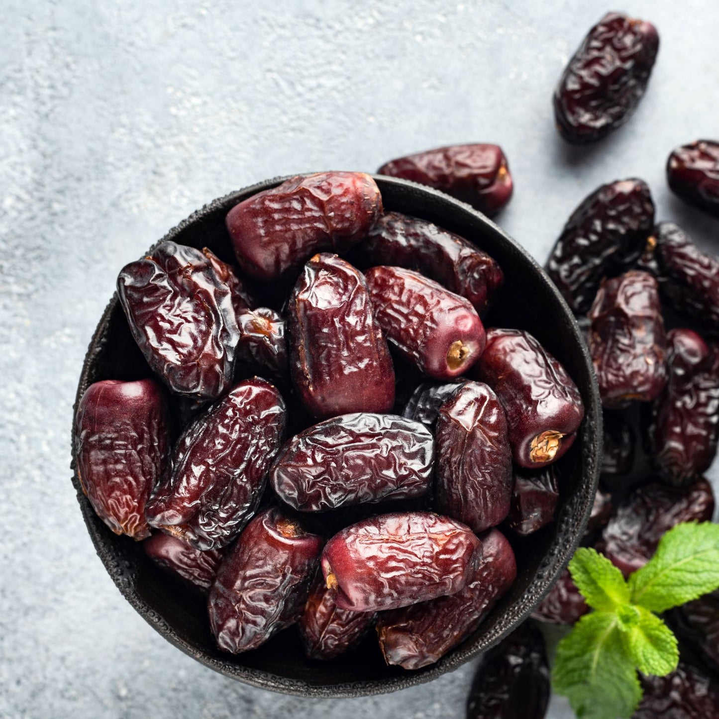 Handpicked Kalmi Dates