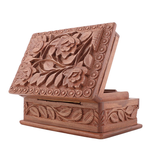 Handcrafted Walnut Wood Carved Storage Box (6 x 4.2 x 3 Inches)